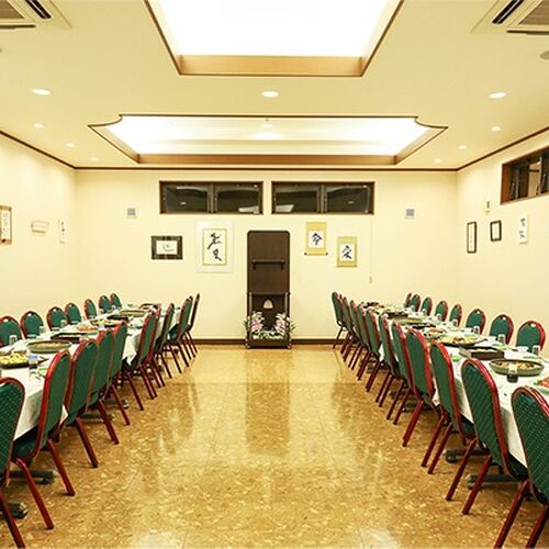 imgi_5_hall4